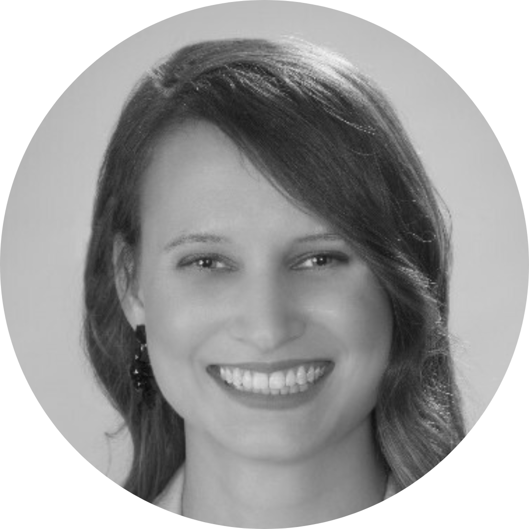 Elizabeth Furst Headshot
